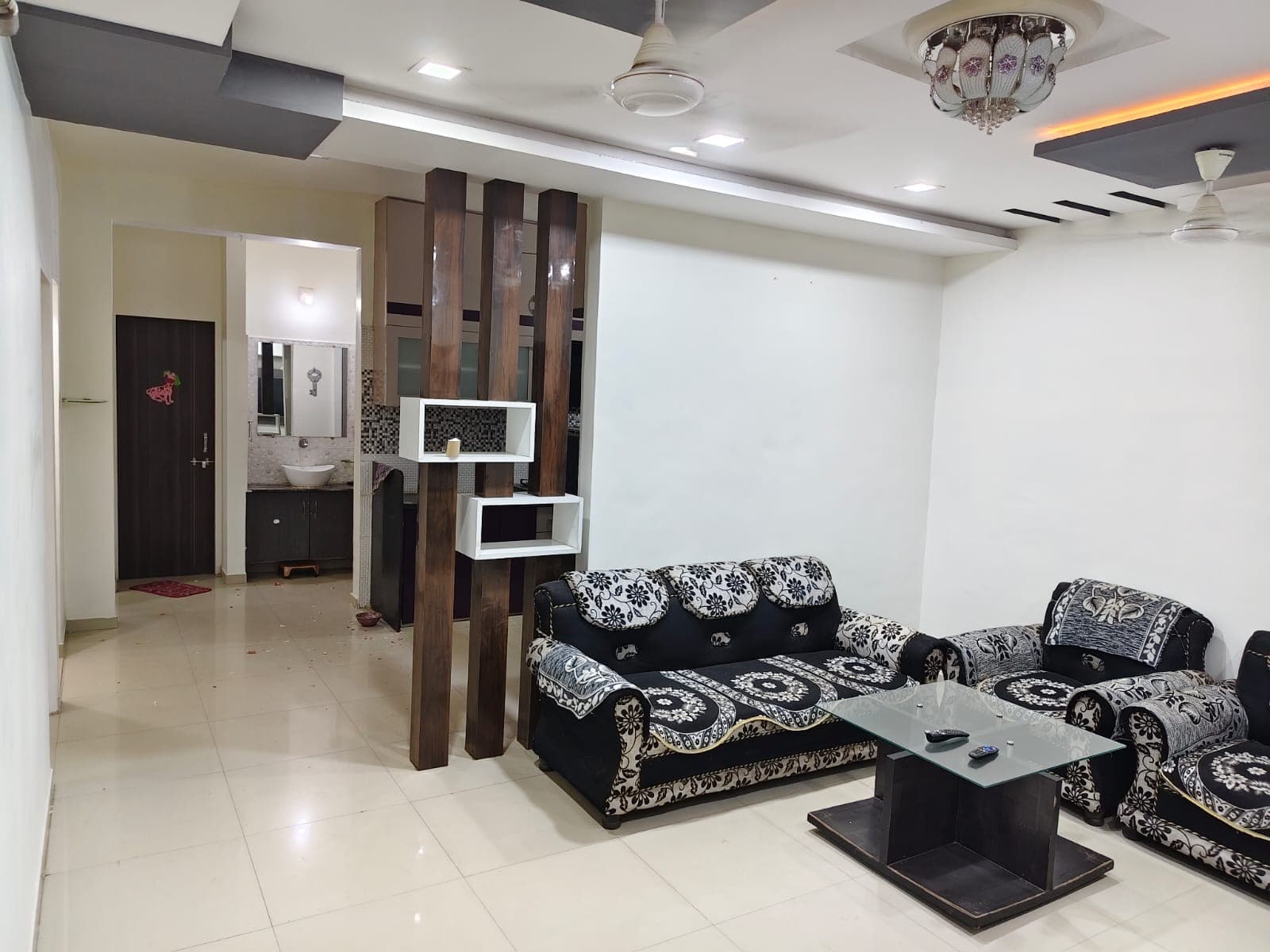2 BHK Fully Furnished Flat for Rent Waghodia Road - 3